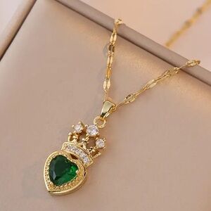 Emerald Color Heart with Cubic Zirconia Crown Heart Pendant Queen Necklace